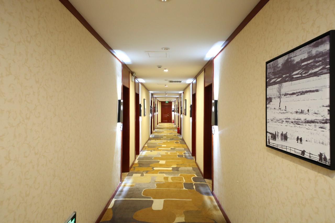 Chonpines Hotel Changchun Exterior photo